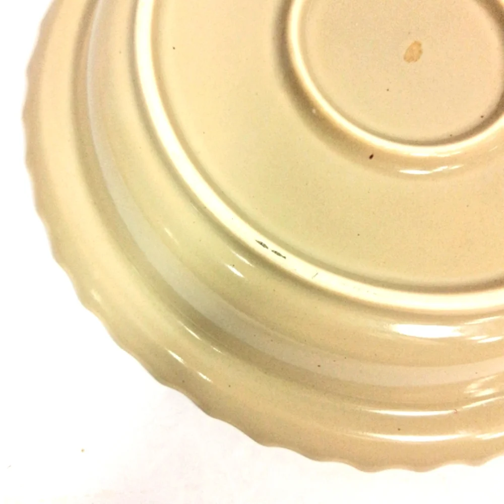 Ceramic Heavy Scalloped 11